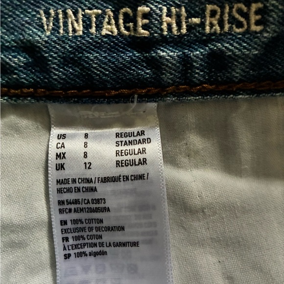 American Eagle Outfitters vintage high rise crop two tone Womens Jeans - Picture 4 of 6